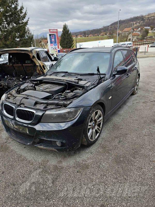 BMW - 320 2,0 in parts