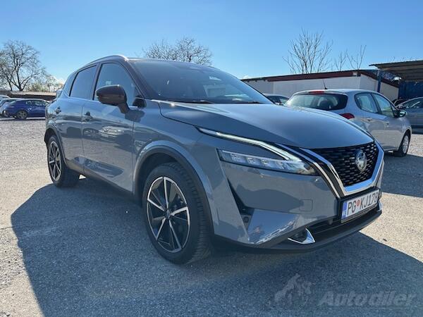 Nissan - Qashqai - 1.3 DIG 158 CVT TEKNA