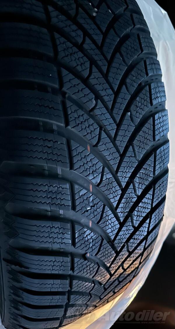 Semperit - fr speed grip5  - Winter tire