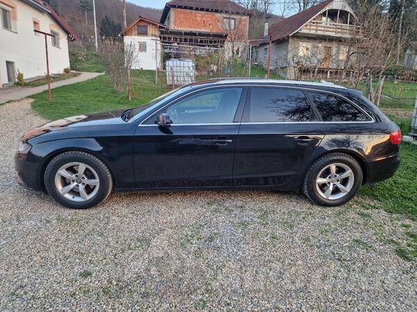 Audi - A4 - 2.0 tdi.