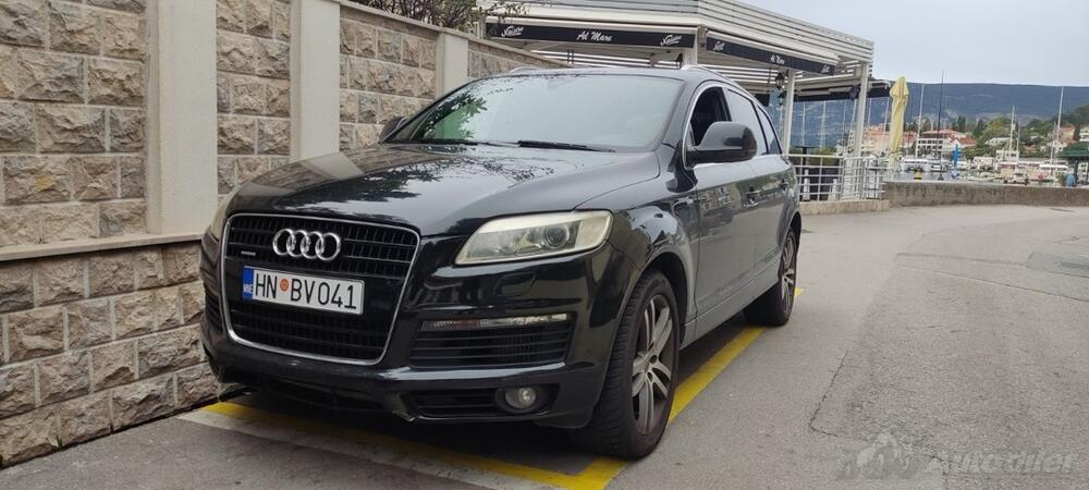 Audi - Q7 - 3.0 tdi s line