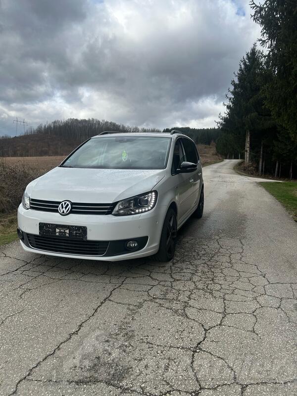 Volkswagen - Touran - 2.0