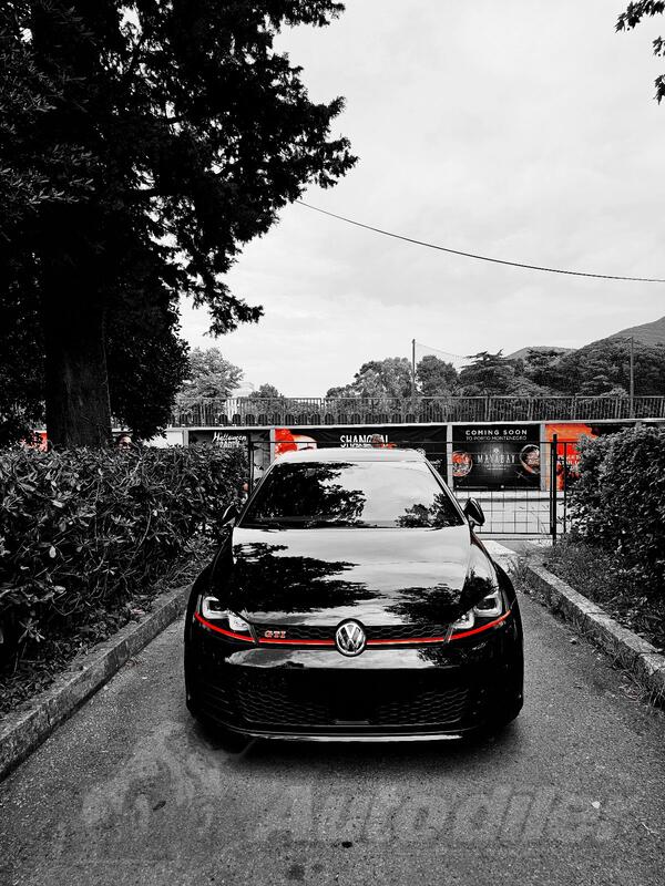 Volkswagen - Golf 7 - 2.0 GTi Performance