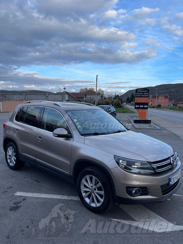 Volkswagen - Tiguan - 2.0 tdi bluemotion