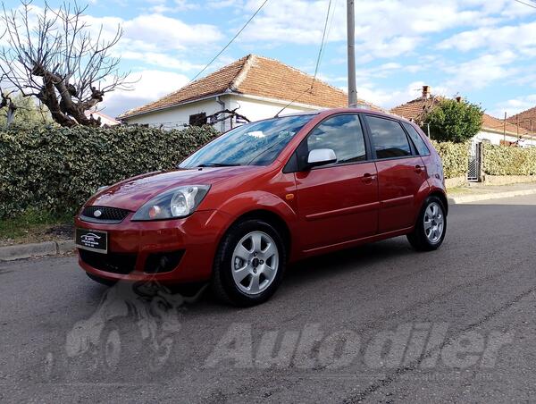 Ford - Fiesta - 1.4cm 50 kw