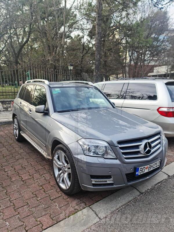 Mercedes Benz - GLK 220