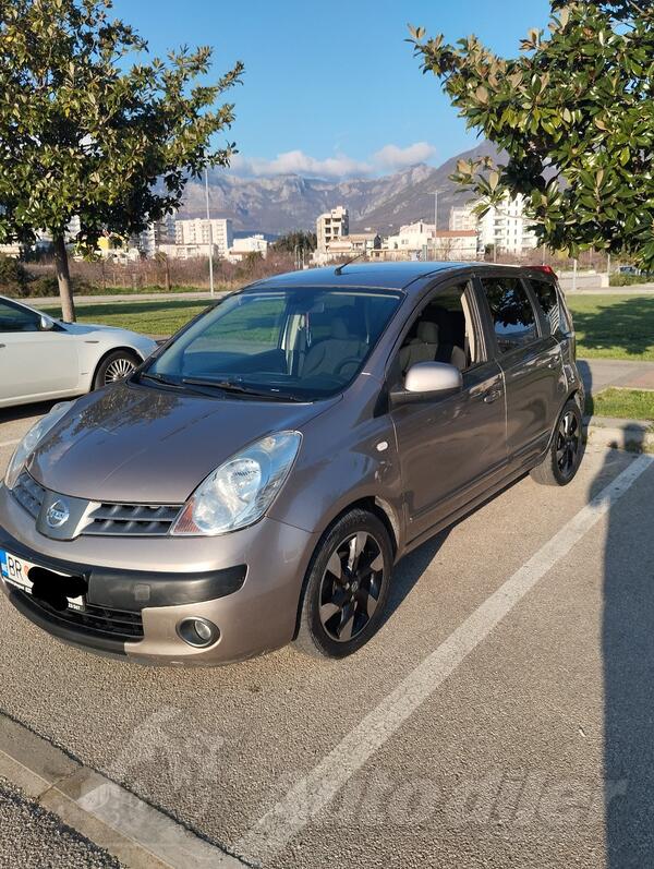 Nissan - Note - 15