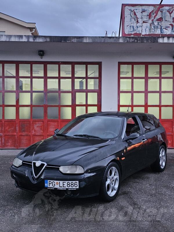 Alfa Romeo - 156