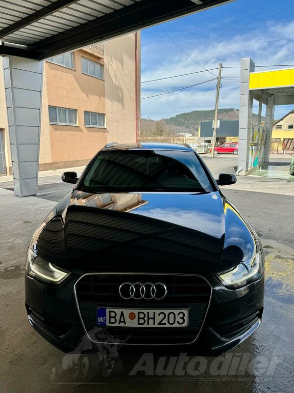 Audi - A4 - 2.0 100 kw