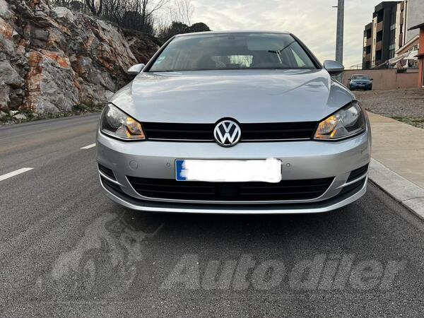 Volkswagen - Golf 7 - 1.6tdi