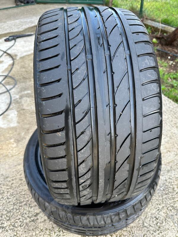 Sailun - 275/35 R19 - Summer tire
