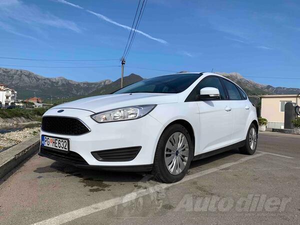 Ford - Focus - 1.0 Ecoboost