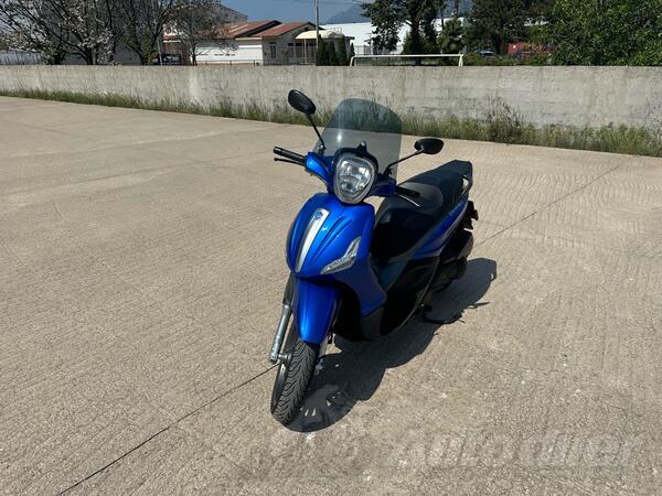 Piaggio - BEVERLY 300S ABS
