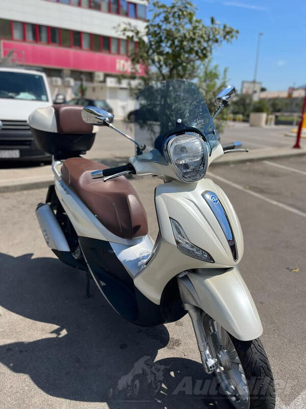 Piaggio - Beverli