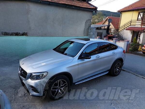 Mercedes Benz - GLC 220 - COUPE AMG 4MATIC