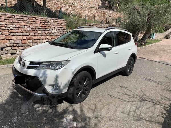 Toyota - RAV 4 - 2.2 D-Cat 4x4 44.000km