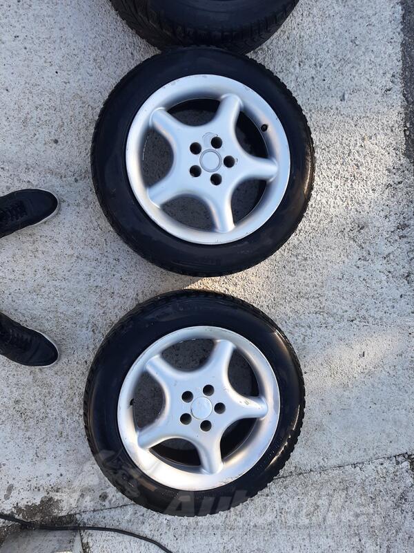 Fabričke rims and Pirelli tires