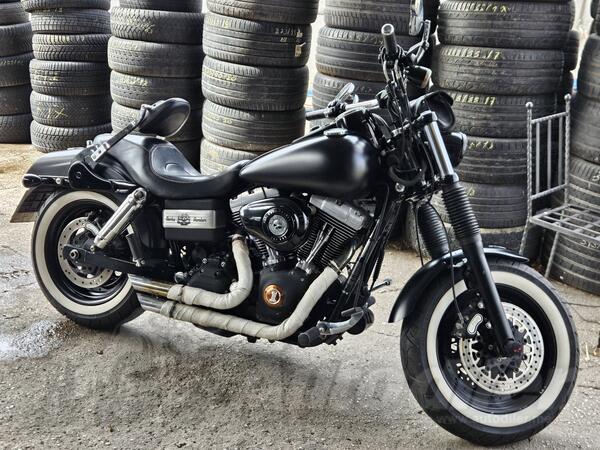 Harley-Davidson - fat bob