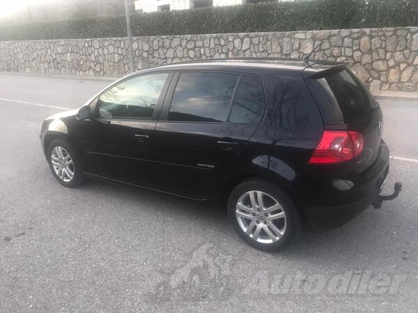 Volkswagen - Golf 5 - 1.9 tdi 66 kw
