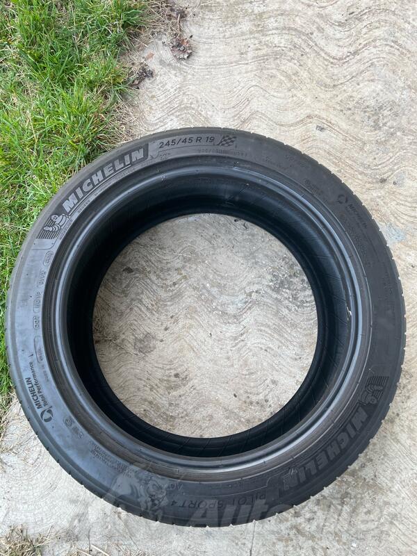Michelin - 245/45/19 PILOT SPORT - Summer tire