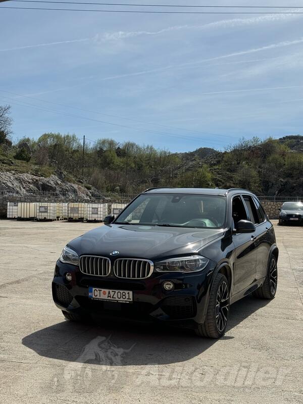 BMW - X5 M50