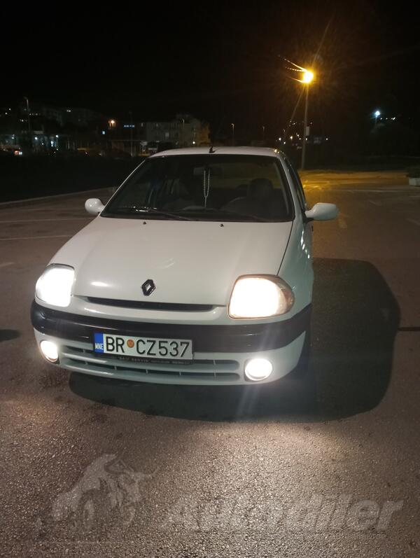 Renault - Clio - 1.9 dci