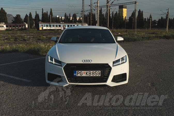 Audi - TT - 2.0 TFSI Quattro