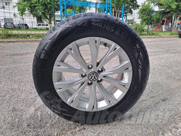 Fabričke rims and 4x4 tires