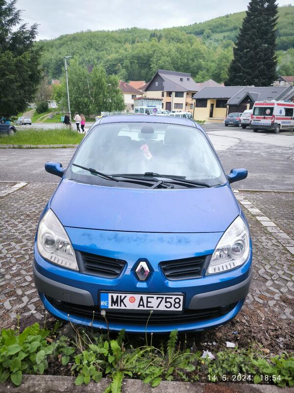 Renault - Scenic - 1.5dci