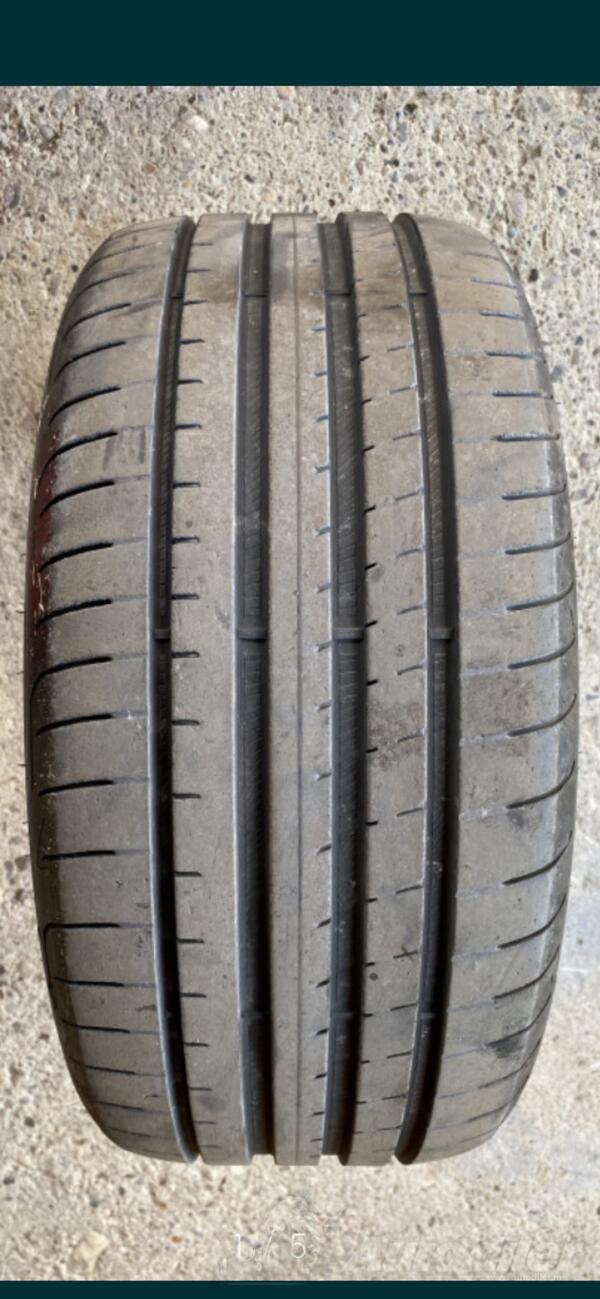 Matador - 245/40 R 18 - Summer tire