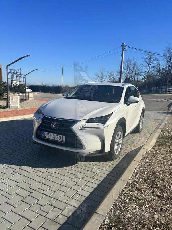 Lexus - NX 300h - 2,5, hibridno- benzin