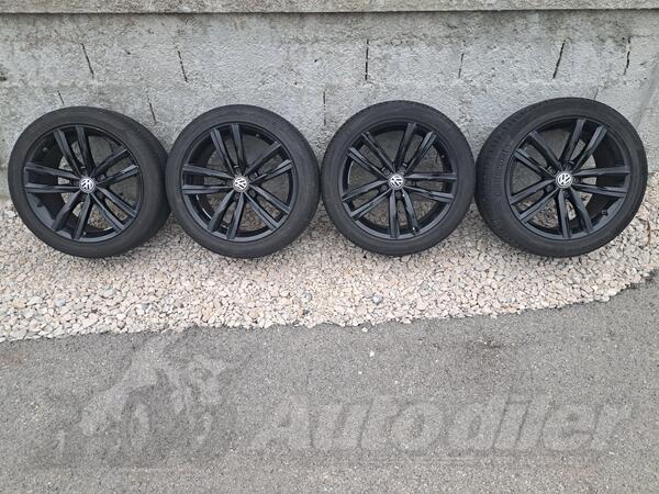 Fabričke rims and Rline tires