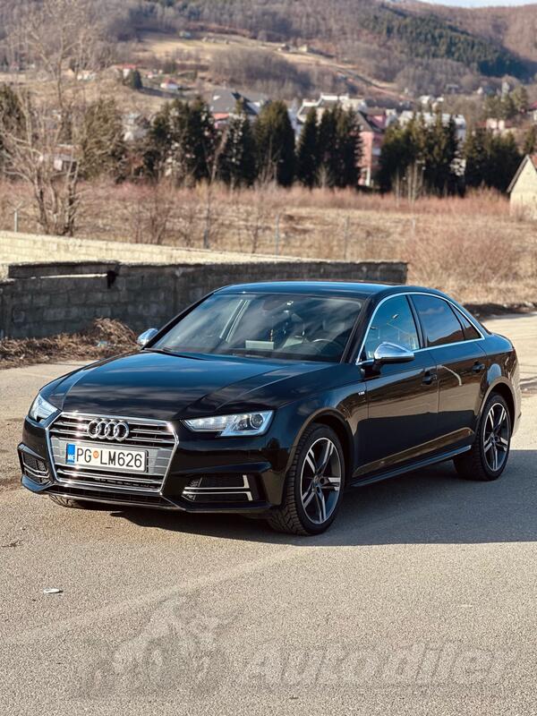 Audi - A4 - 2.0 TDI S-line