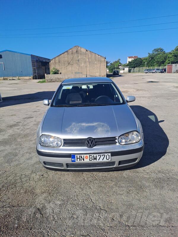 Volkswagen - Golf 4 - 1.9