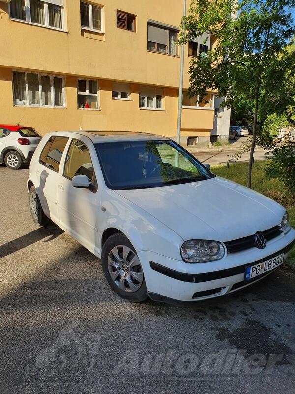 Volkswagen - Golf 4 - 1.9