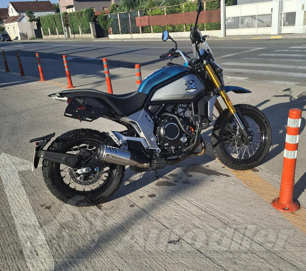 CFMoto - CL-X 700 ADV