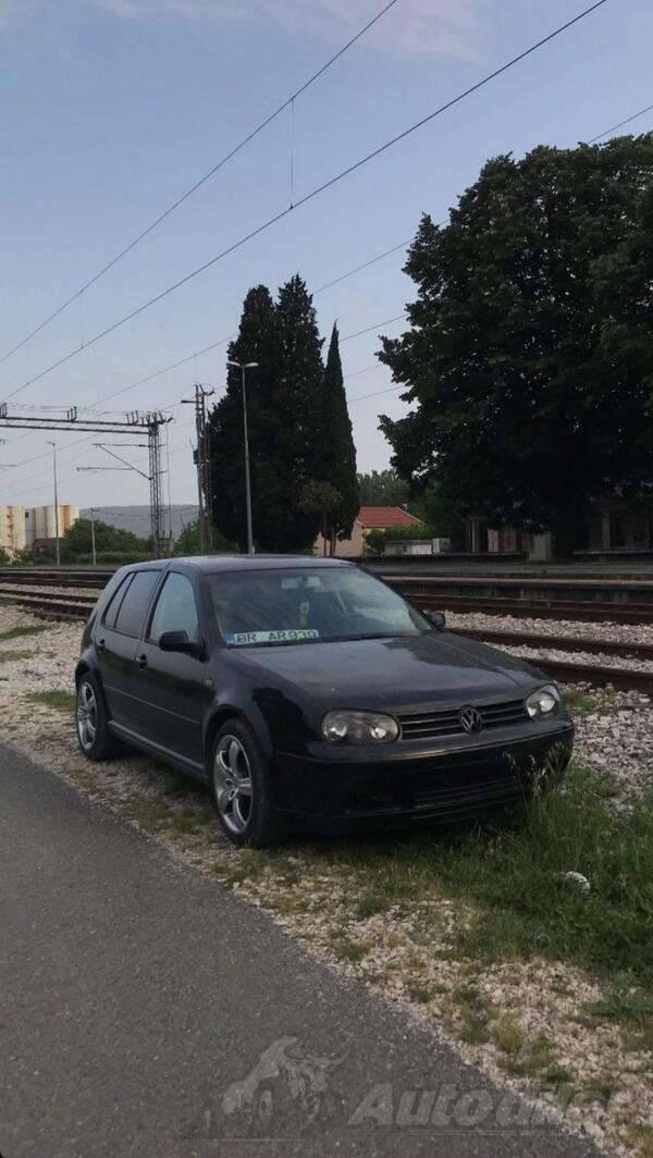 Volkswagen - Golf 4 - 1.6