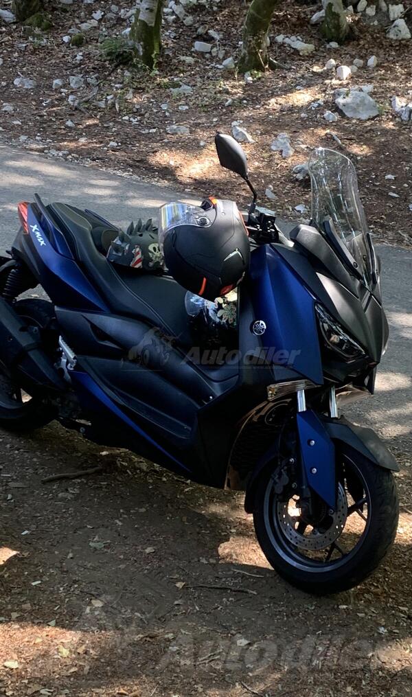 Yamaha - X-max