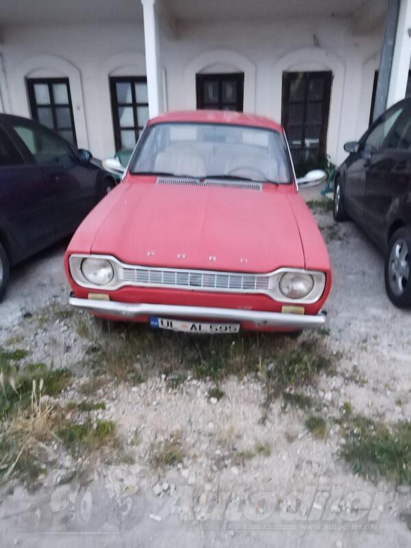 Ford - Escort - 1100