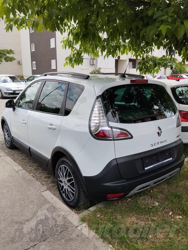 Renault - Scenic - X-MOD