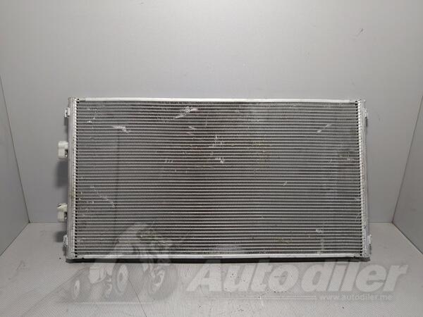 Air conditioning cooler for Leaf