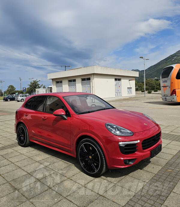 Porsche - Cayenne - 3.0 dizel GTS