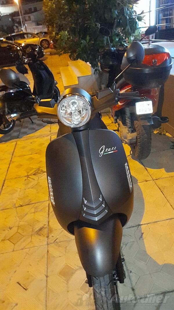 Znen - vespa gracce