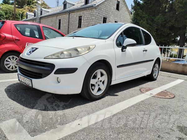 Peugeot - 207 - 1.4 hdi