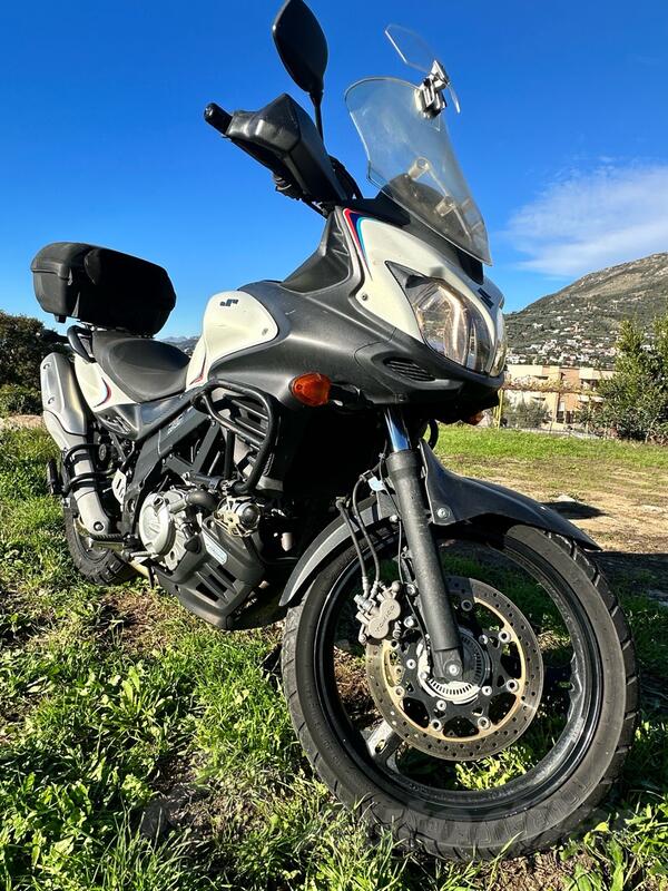 Suzuki - V-STROM DL