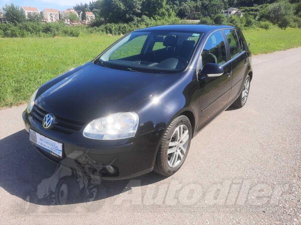 Volkswagen - Golf 5 - 1.9 tdi