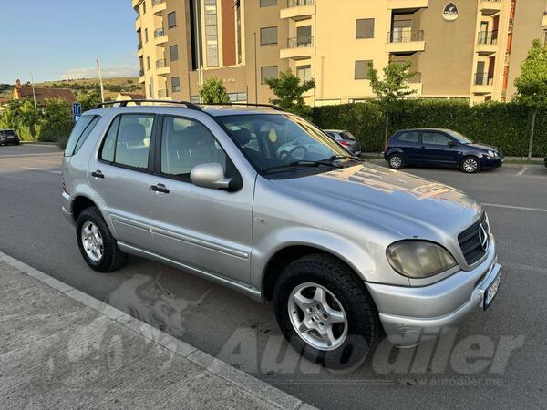 Mercedes Benz - ML 270 - 2.7 CDI