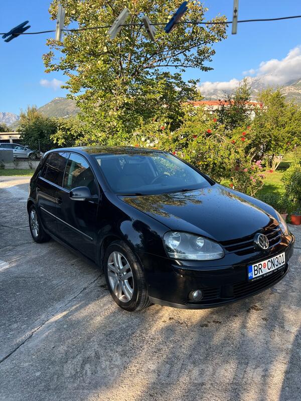 Volkswagen - Golf 5 - 1.9 TDI