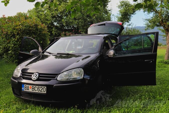Volkswagen - Golf 5 - 1.9 TDI