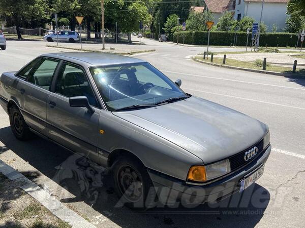 Audi - 80